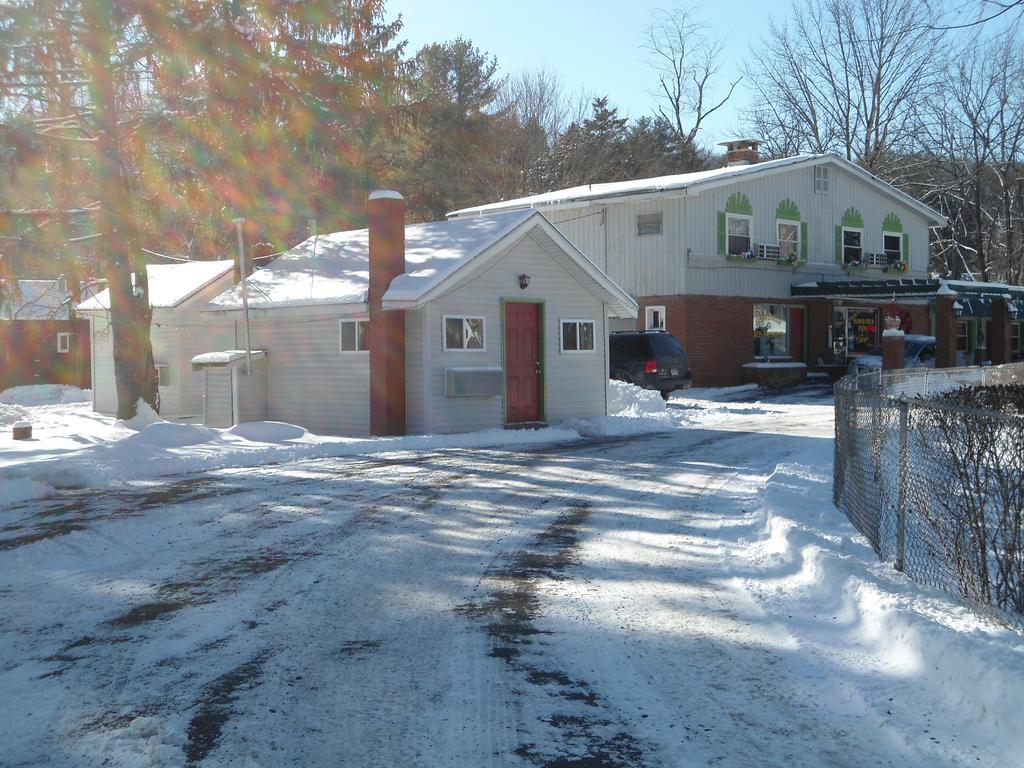 Flower Field Inn And Cottages Stroudsburg Εξωτερικό φωτογραφία