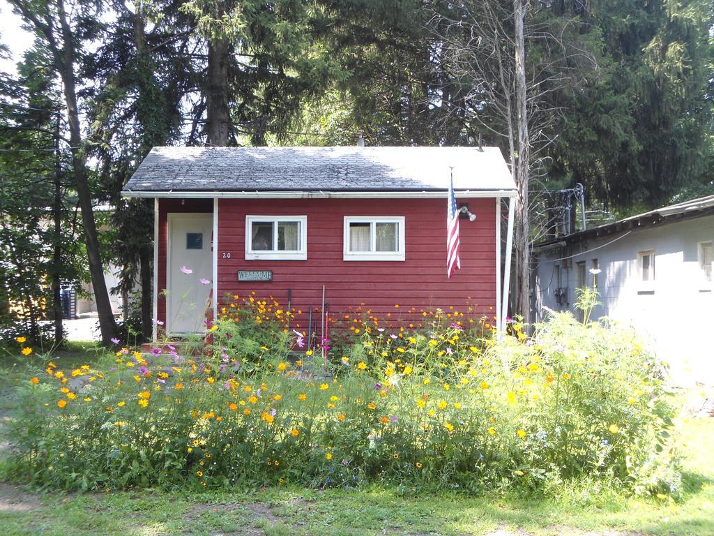 Flower Field Inn And Cottages Stroudsburg Εξωτερικό φωτογραφία