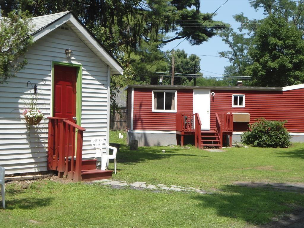 Flower Field Inn And Cottages Stroudsburg Εξωτερικό φωτογραφία