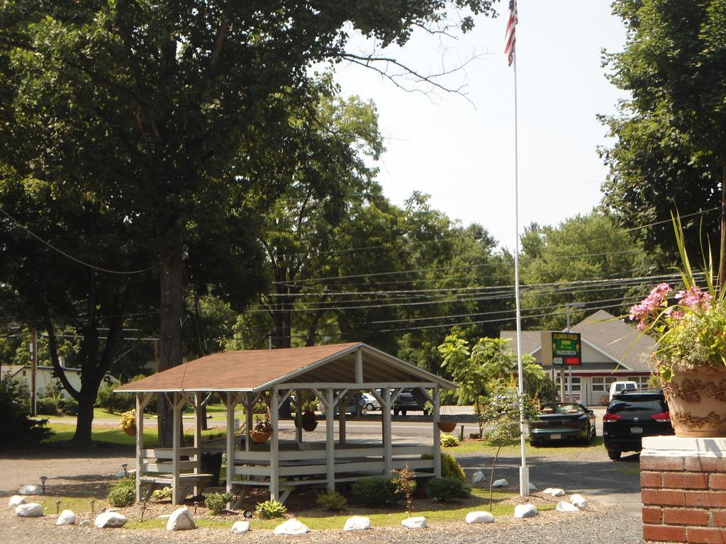 Flower Field Inn And Cottages Stroudsburg Εξωτερικό φωτογραφία