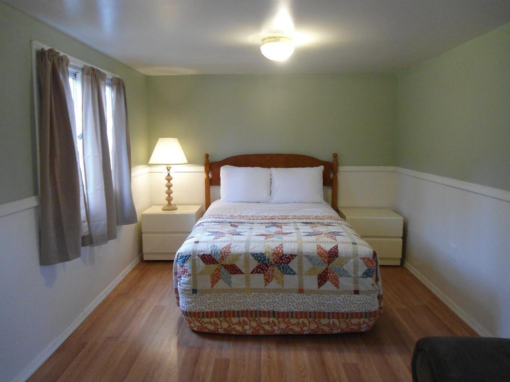 Flower Field Inn And Cottages Stroudsburg Δωμάτιο φωτογραφία