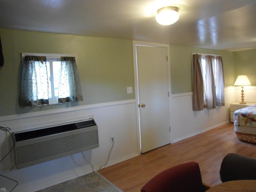 Flower Field Inn And Cottages Stroudsburg Δωμάτιο φωτογραφία