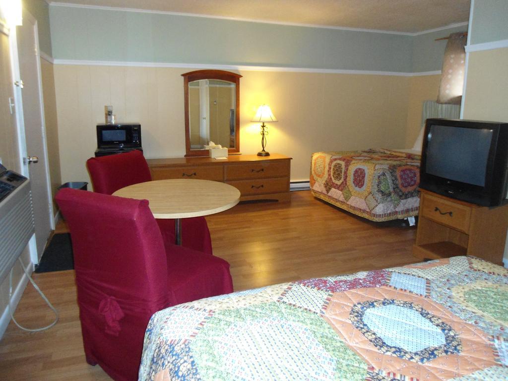 Flower Field Inn And Cottages Stroudsburg Εξωτερικό φωτογραφία
