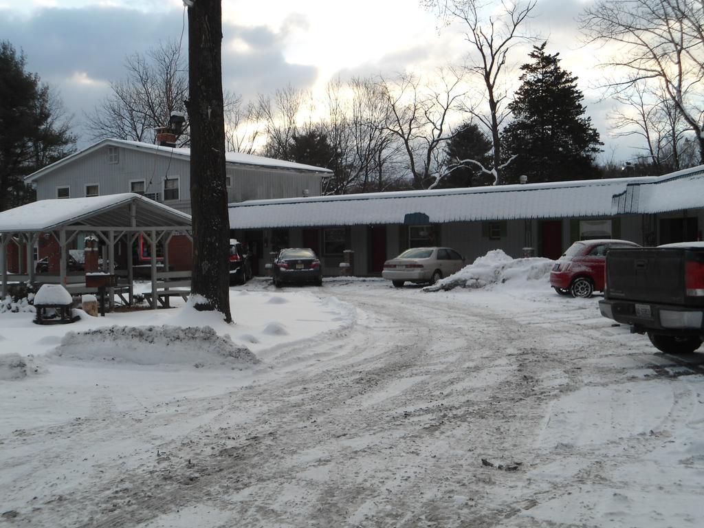 Flower Field Inn And Cottages Stroudsburg Εξωτερικό φωτογραφία